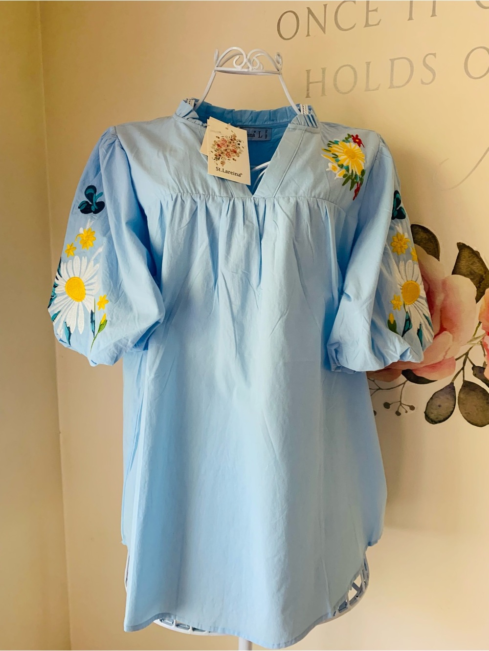 St. Lareina 100% Cotton Sky Blue Floral Embroidered Boho Blouse LG Peasant Top